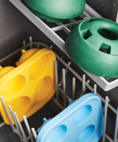 Woof Pupsicle Treat Tray