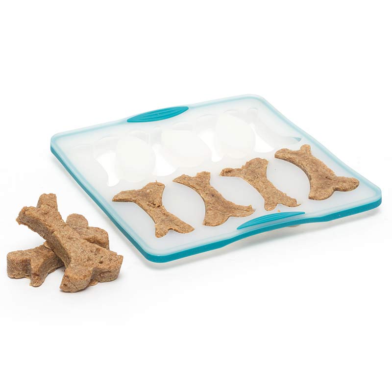 Messy Mutts Silicon Bake and Freeze Dog Treat Maker Large